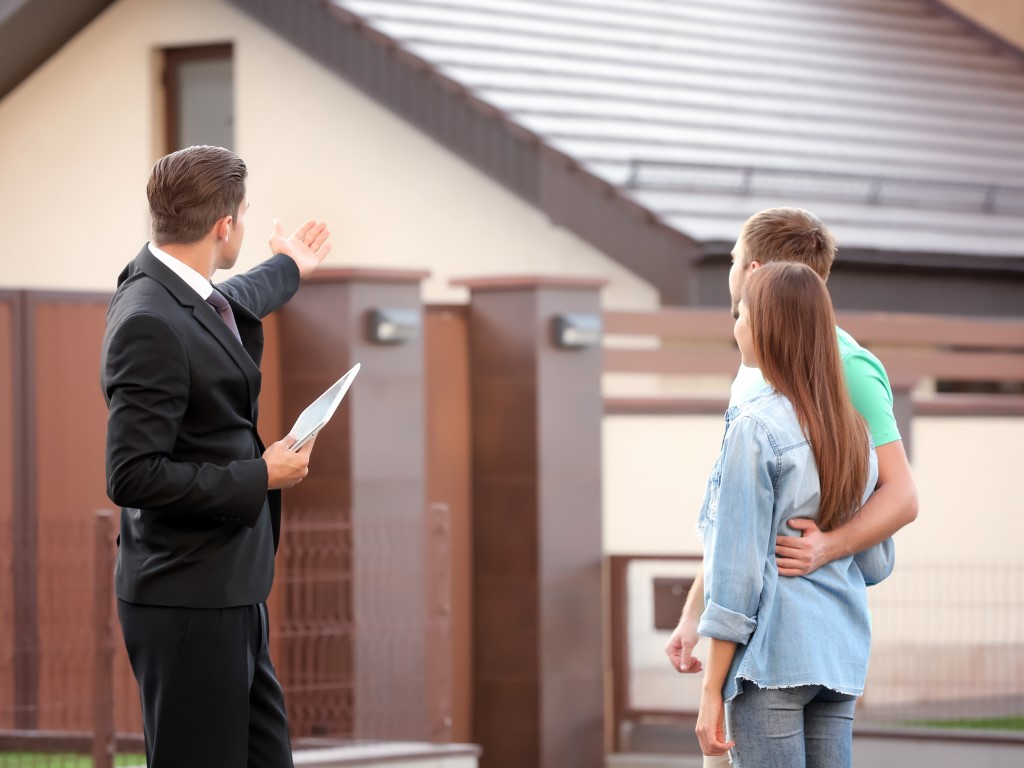 Be efficient in promoting your properties: 3 tips