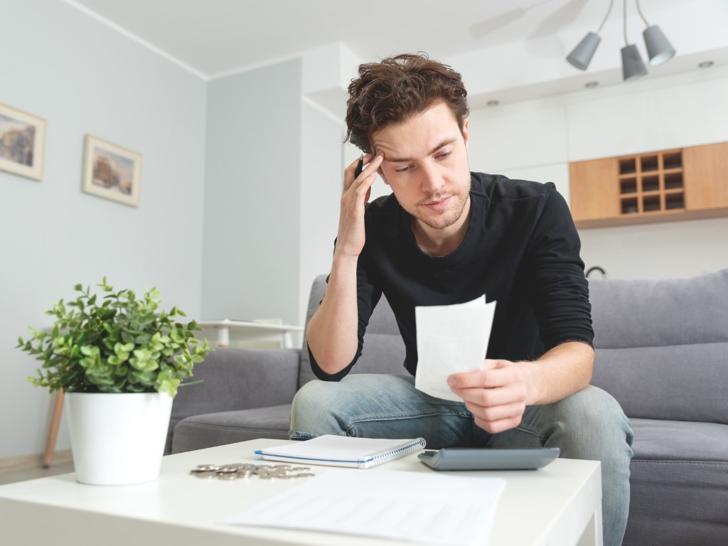 Rising prices and lack of beds worsen the student crisis