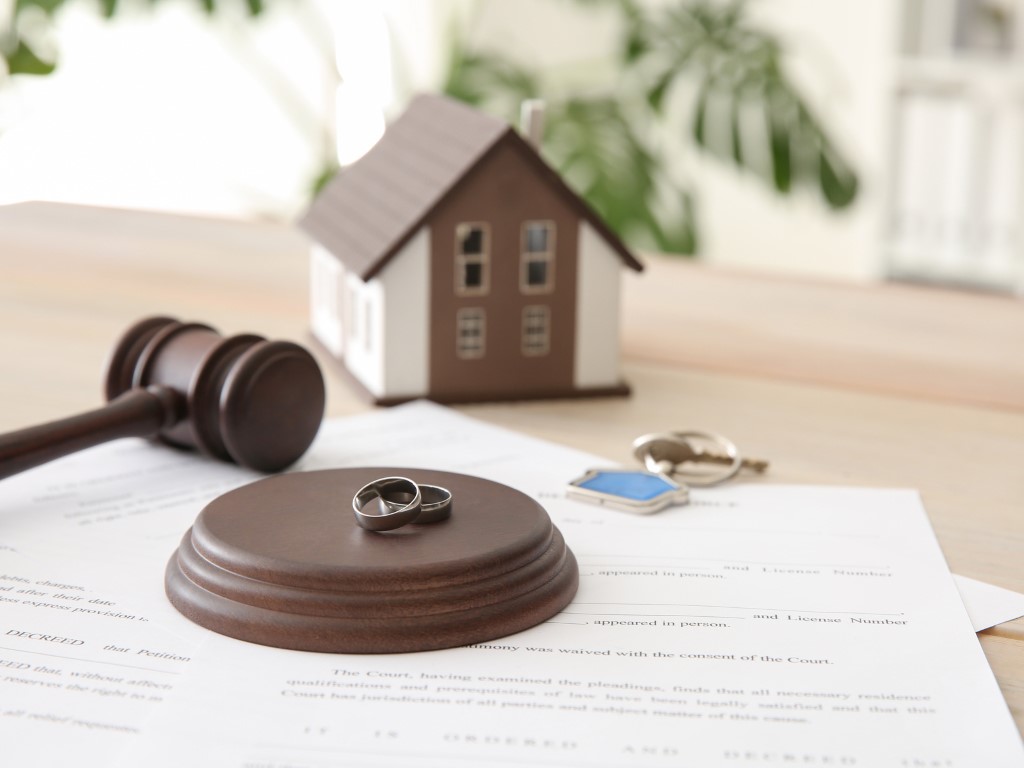 Divorce: Address Change Means Losing Capital Gains Exemption