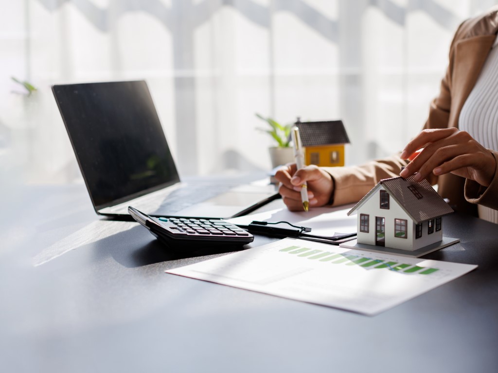 Use Licence: Essential Guide to Buying a House