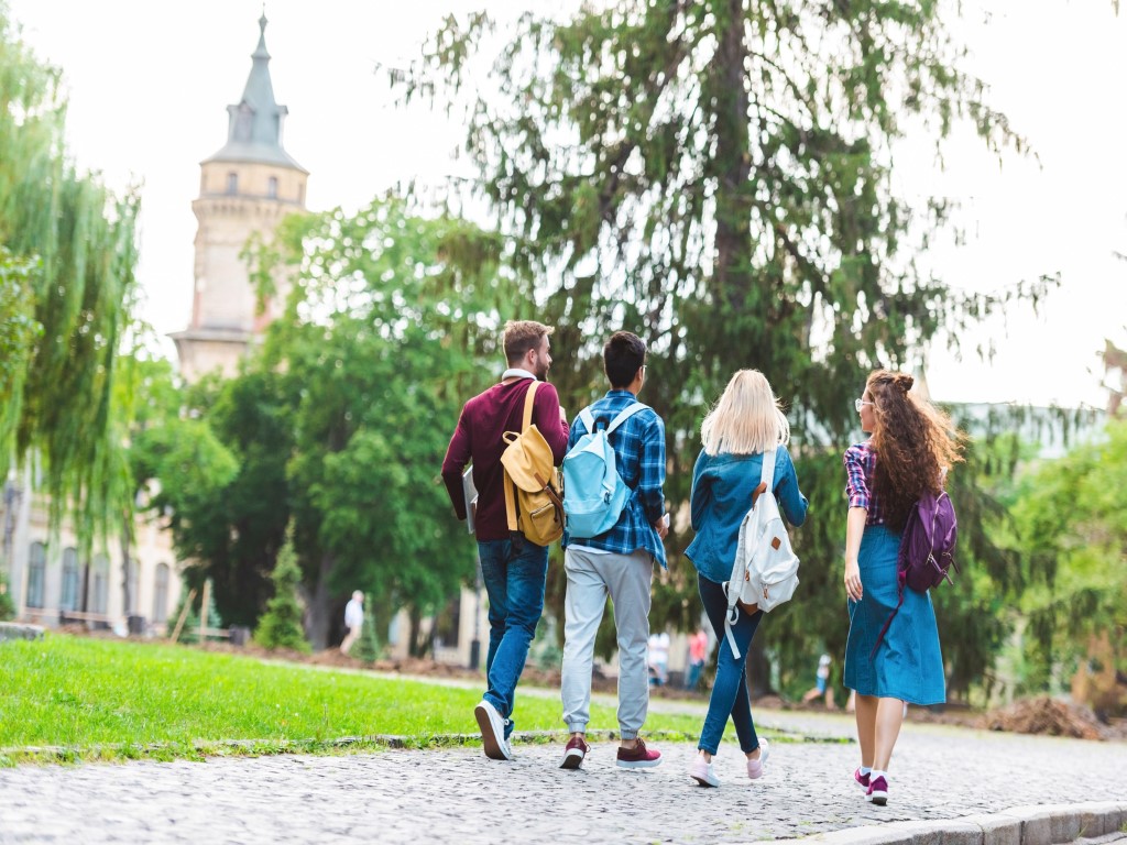 Number of Higher Education Applicants Reaches New Low