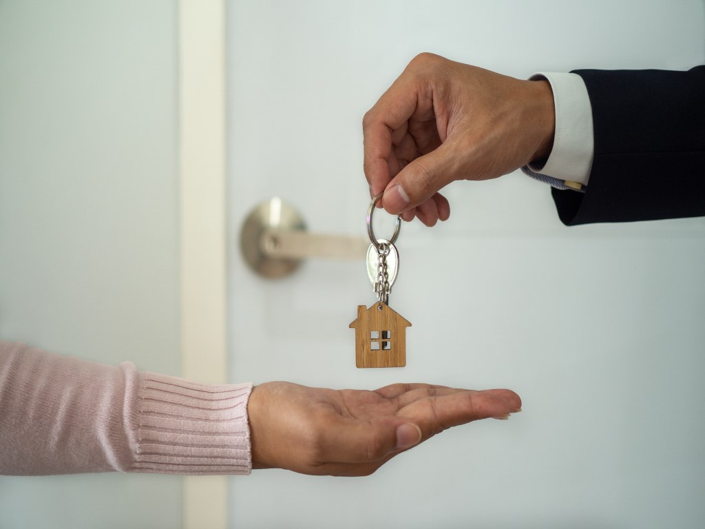 IMI rises 4.5% in housing, impacting household budgets
