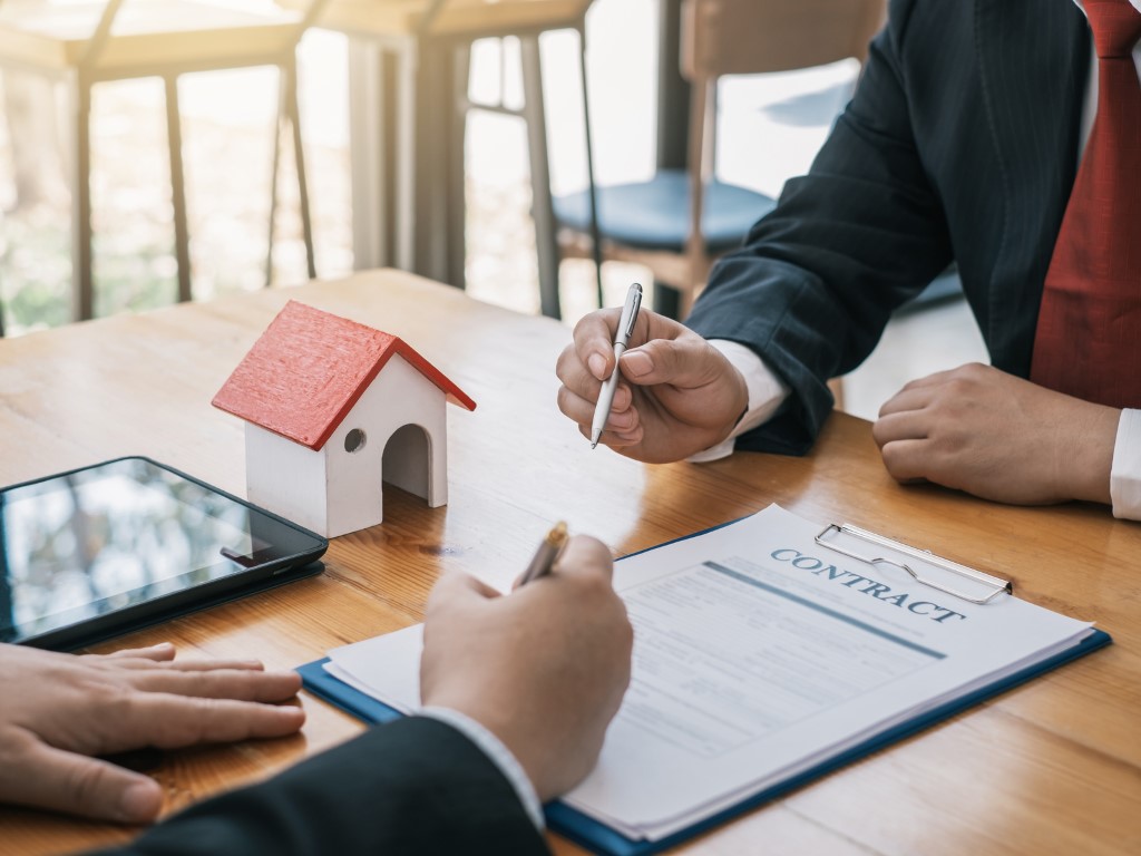 Houses valued by banks hit record in 2026
