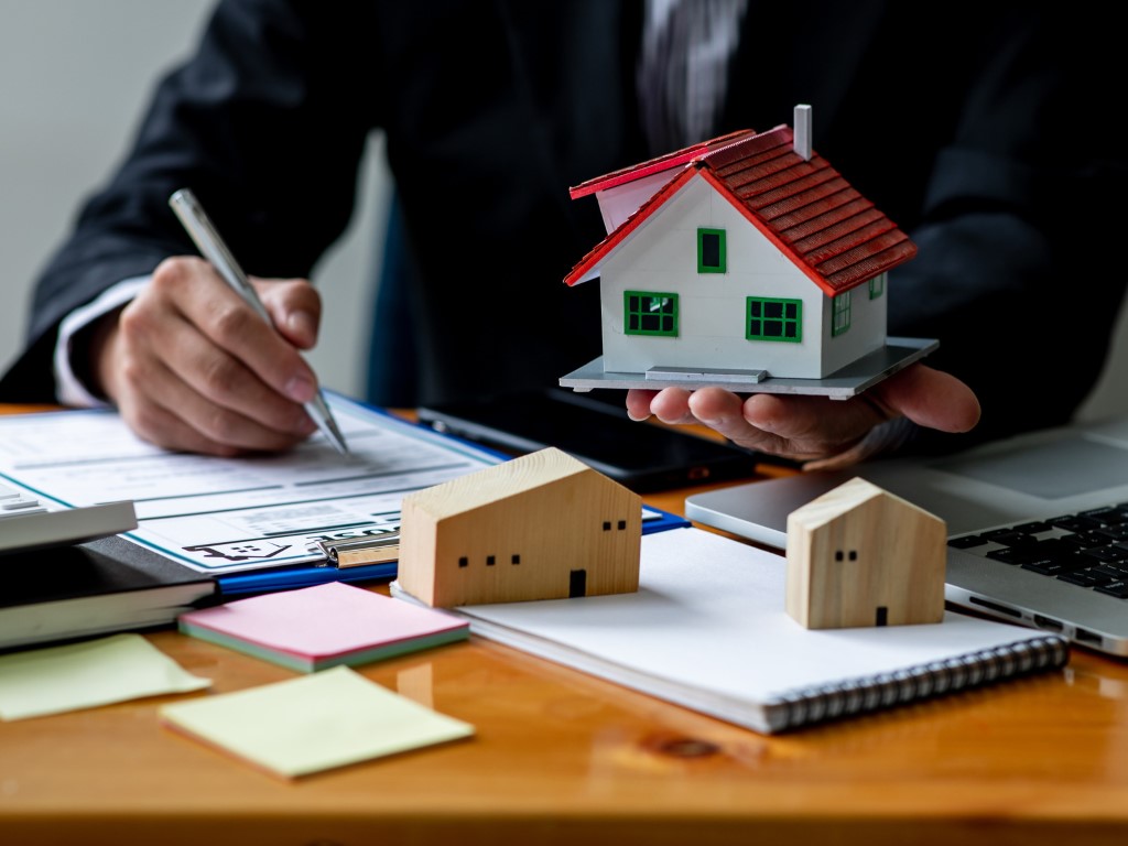 Buying a House in Portugal: Prices Reach a New High