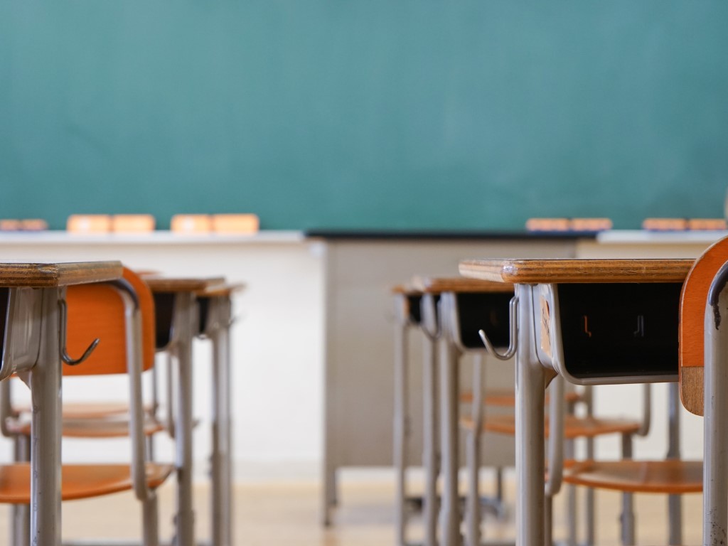 Municipal Spending on Schools Exceeds Funding