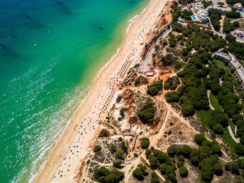 Rural destinations and islands dominate Easter travel