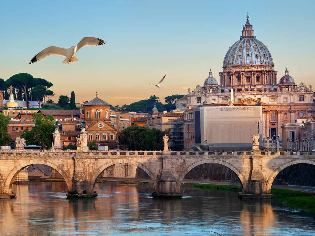 Rome: the ideal romantic city for a honeymoon