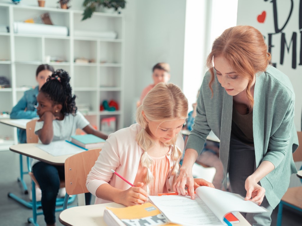 Teachers without support pay up to €250 in travel costs