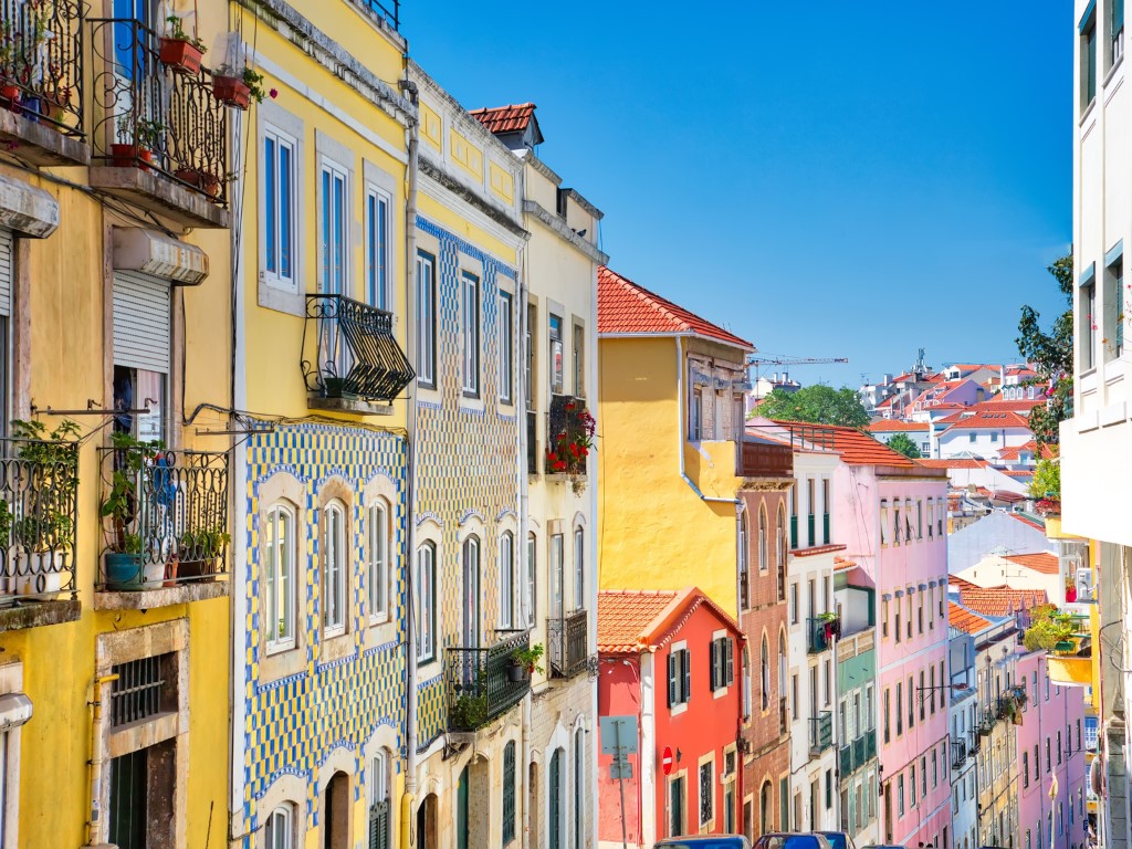 House valuations rise and reach a new high
