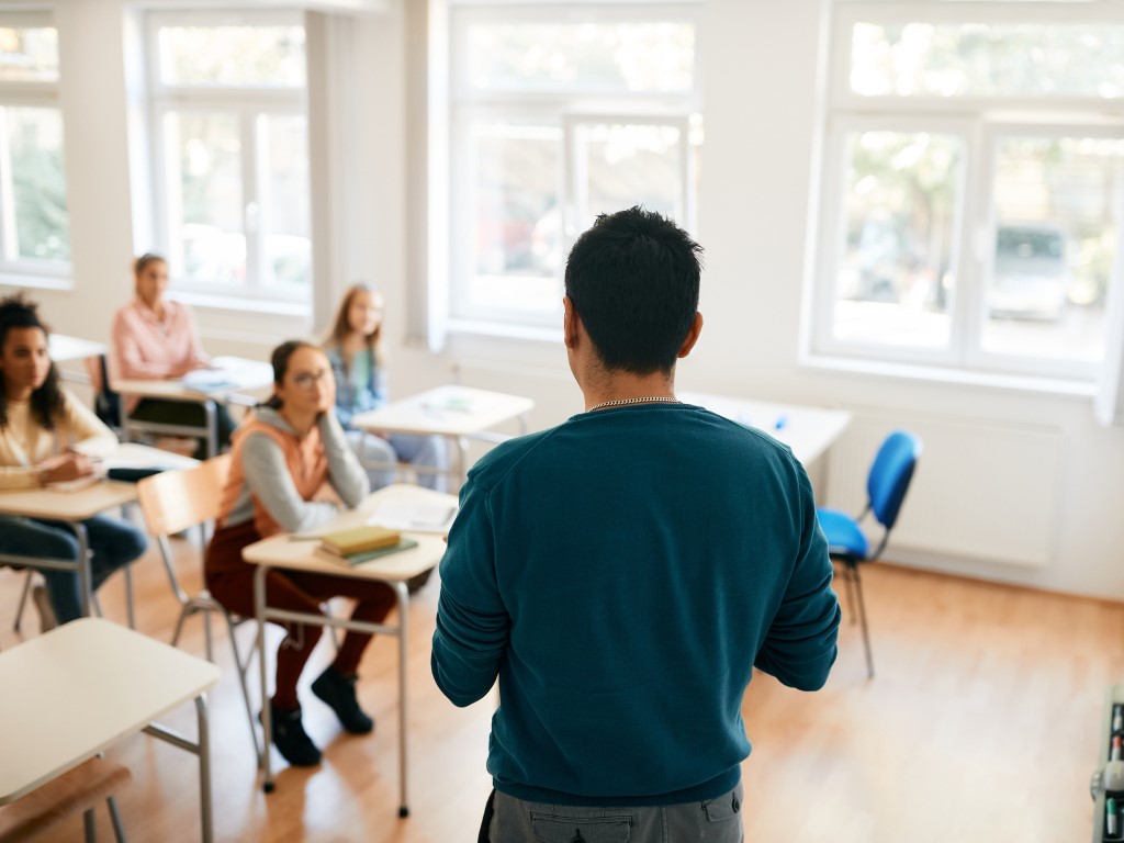 Education: new rules for teachers