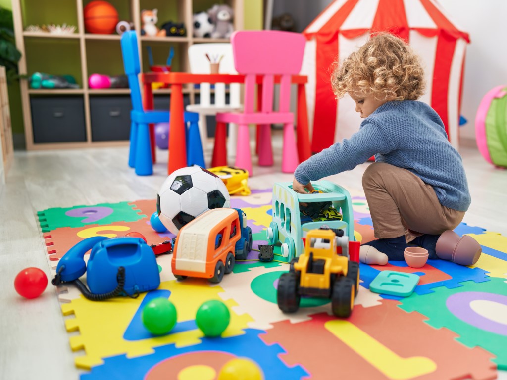 Creative organisation: organising a child’s bedroom
