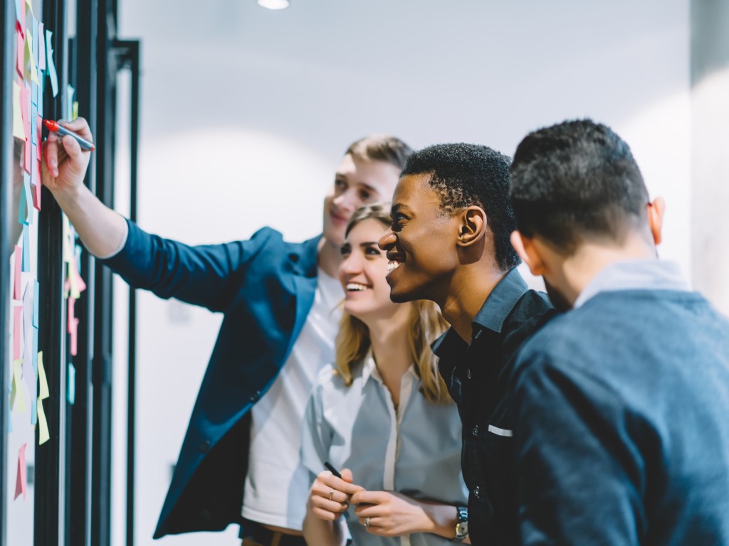 Youth employment in EU: unclear evaluation