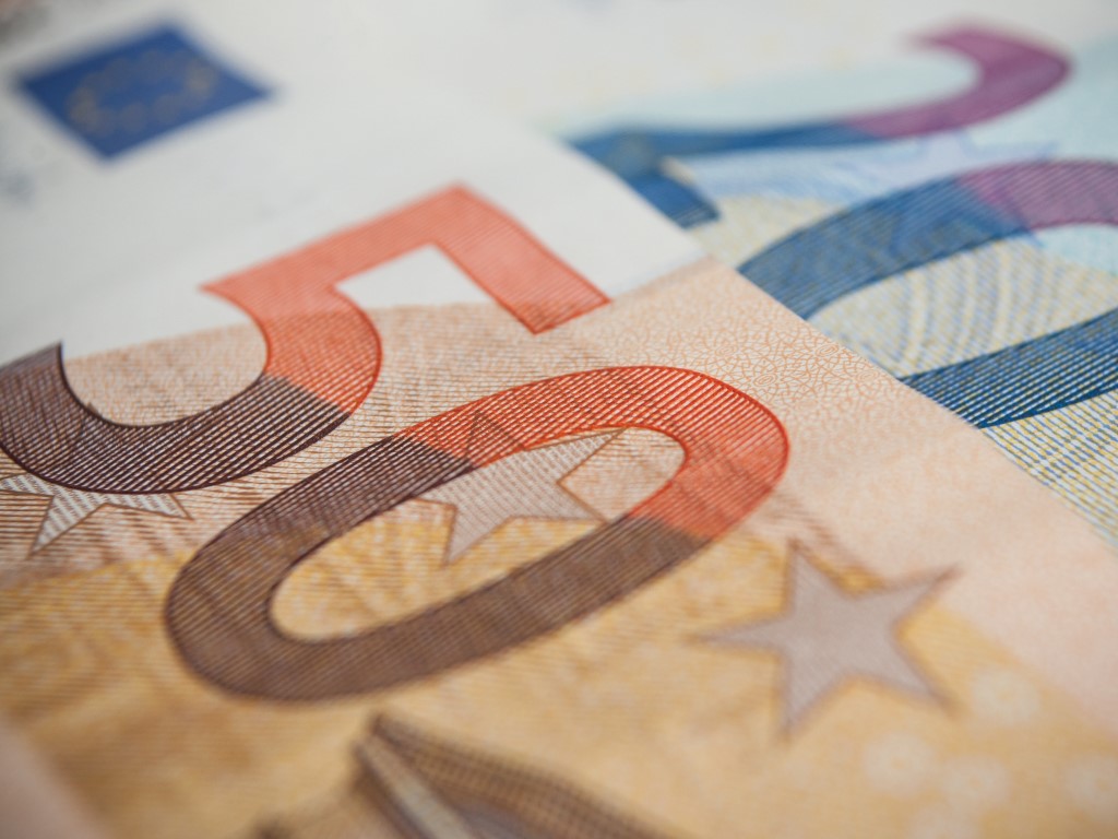 Tax authorities tighten global minimum tax control
