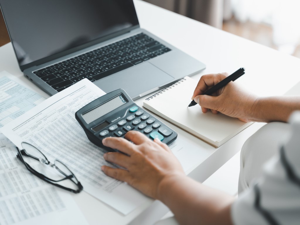 Income earned abroad must be declared in IRS