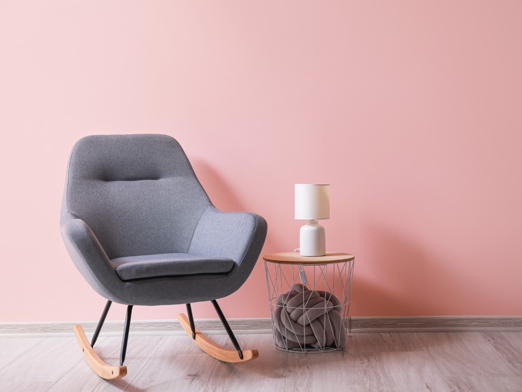 Comment nettoyer des chaises rembourrées sans abîmer le tissu