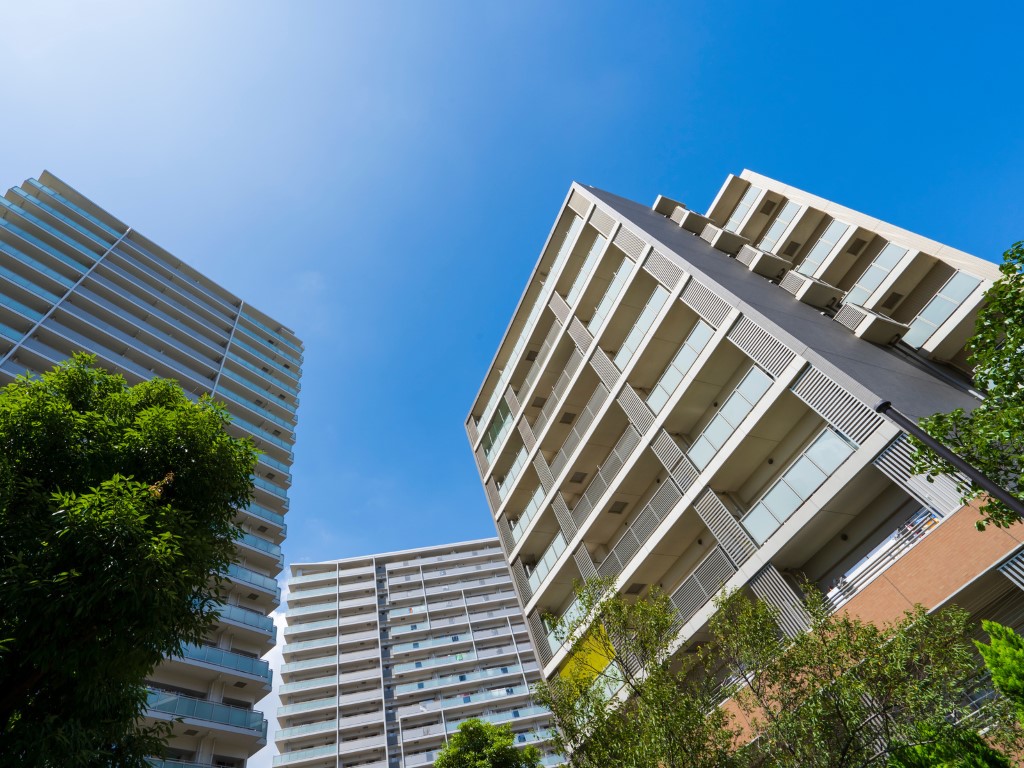 Condominiums call for a single insurance policy per building