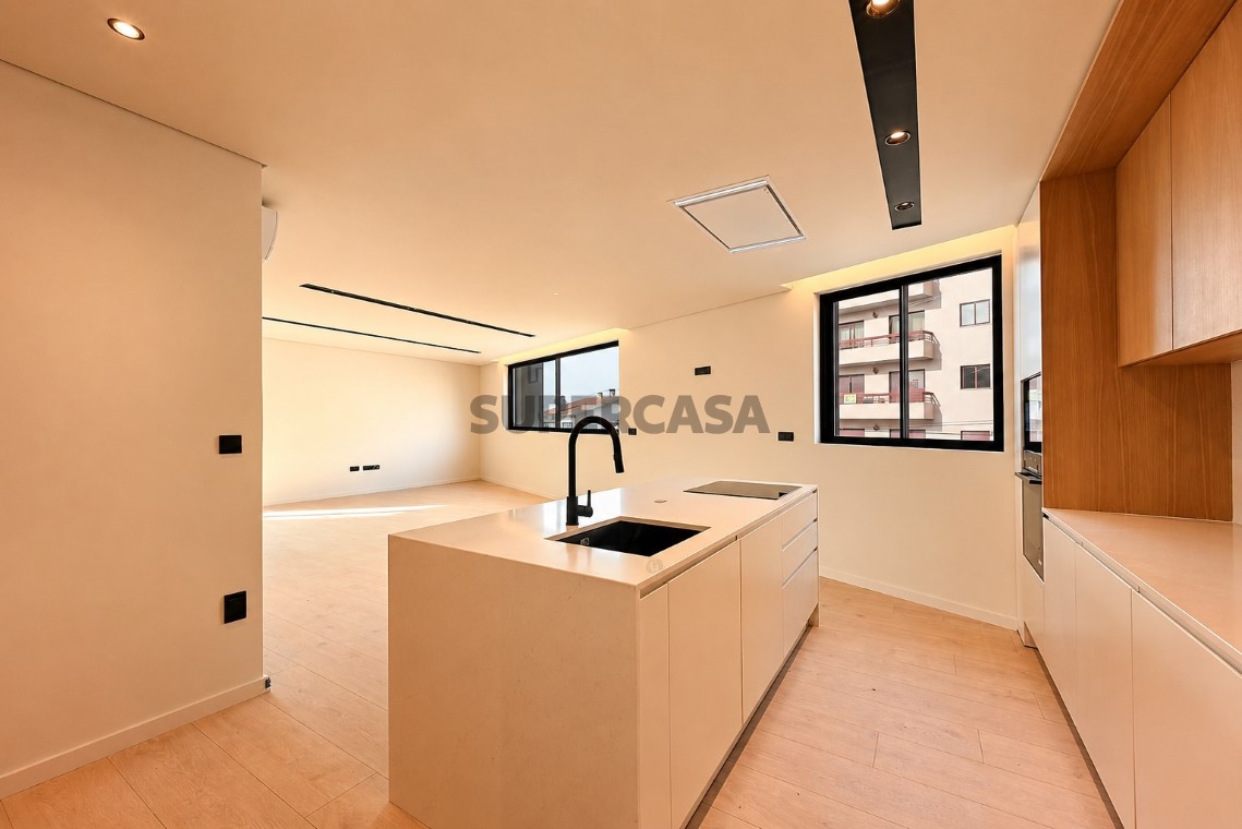 Apartamento à venda em Gondomar (São Cosme), Valbom e Jovim