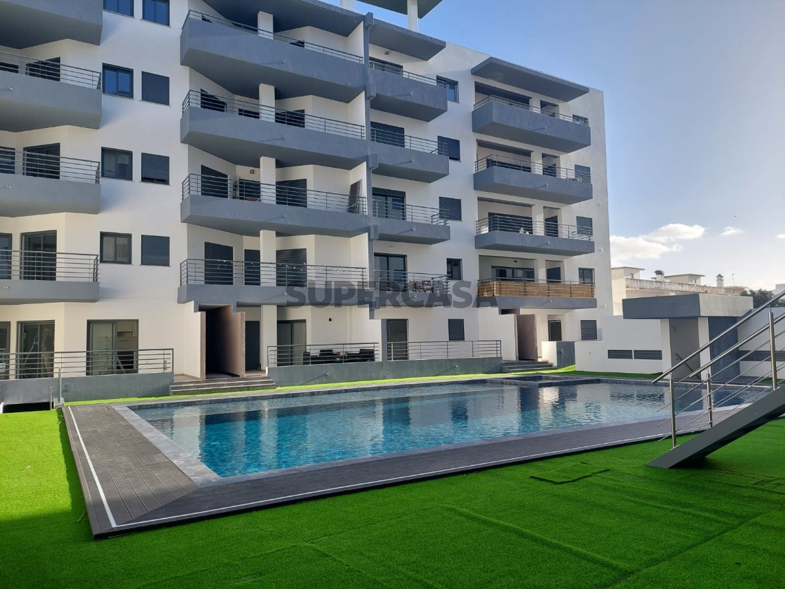 Nova construção à venda na Rua Azinhaga da Patinha