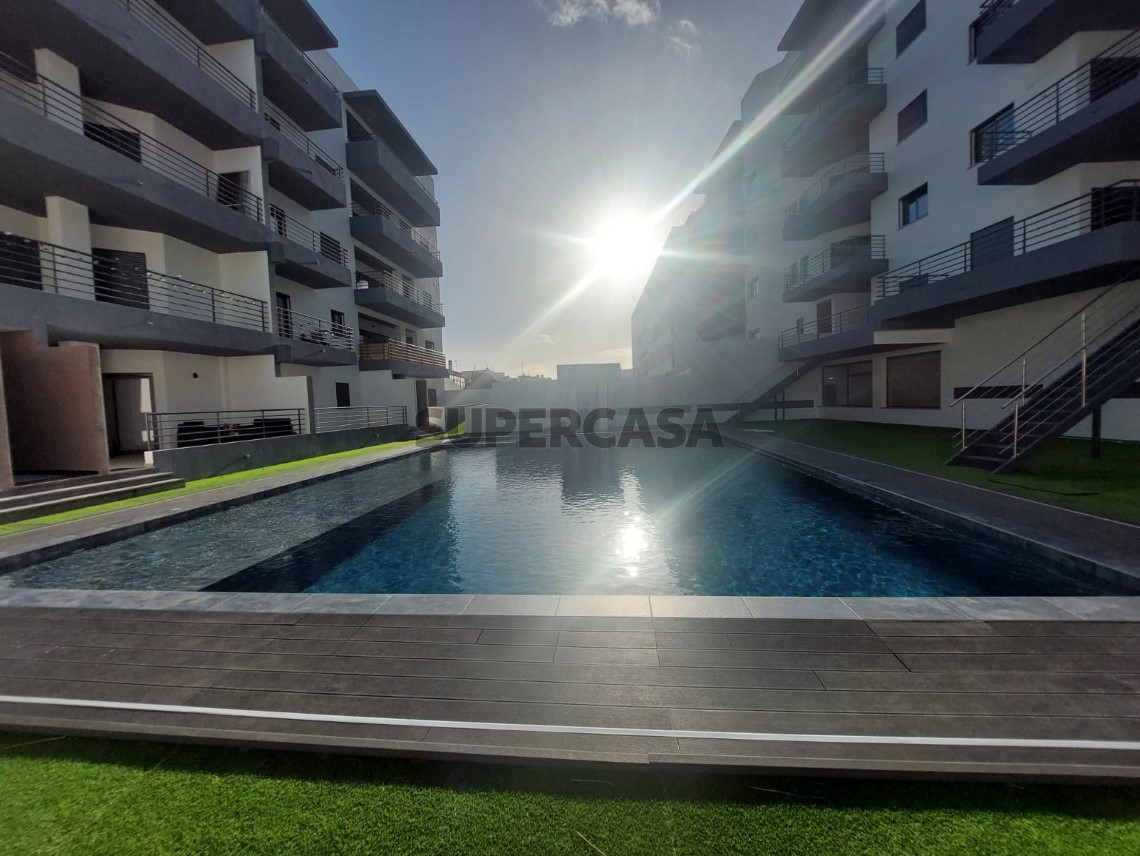 Nova construção à venda na Rua Azinhaga da Patinha