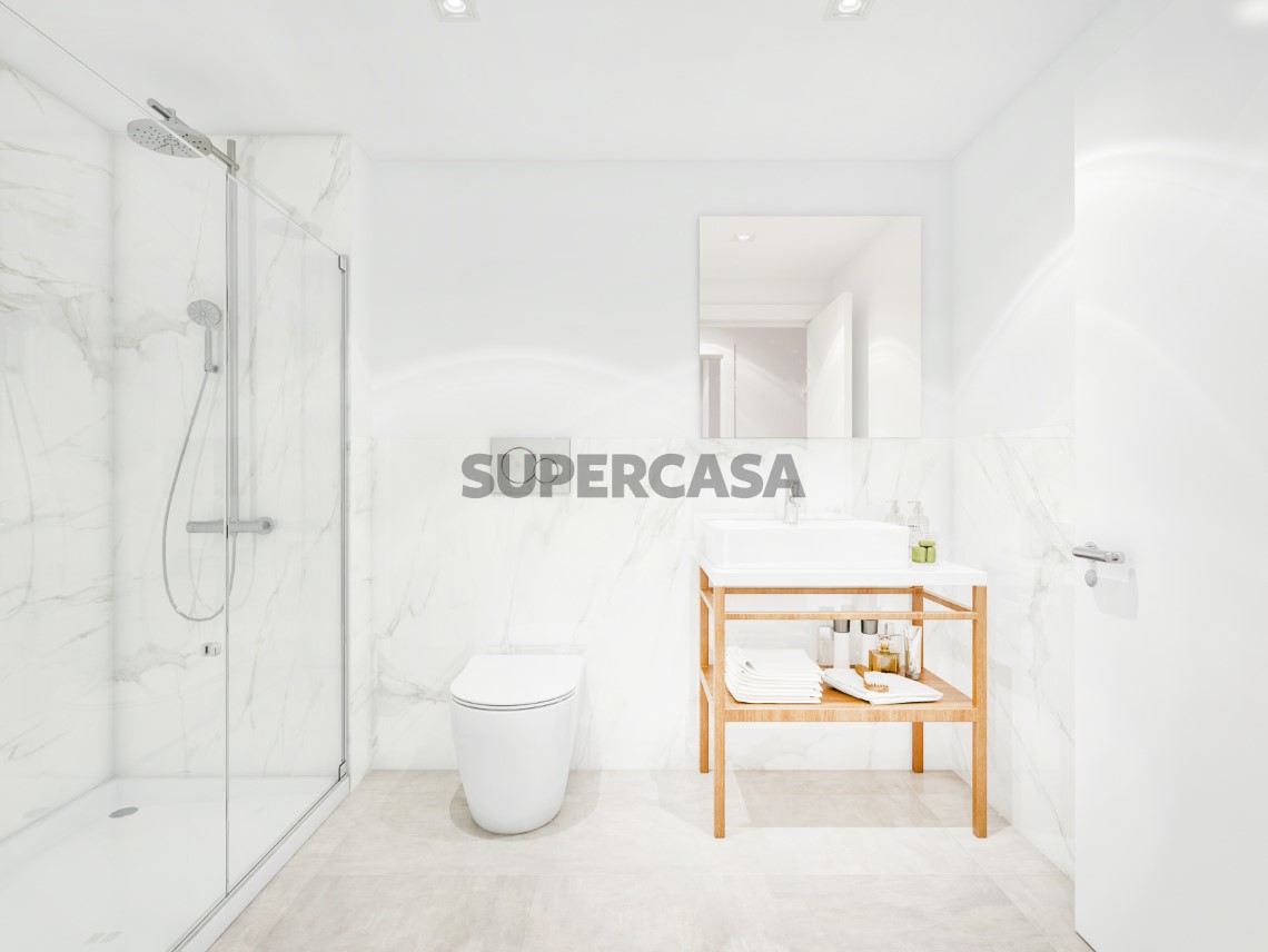 Apartamento à venda na Rua de Cimo de Vila