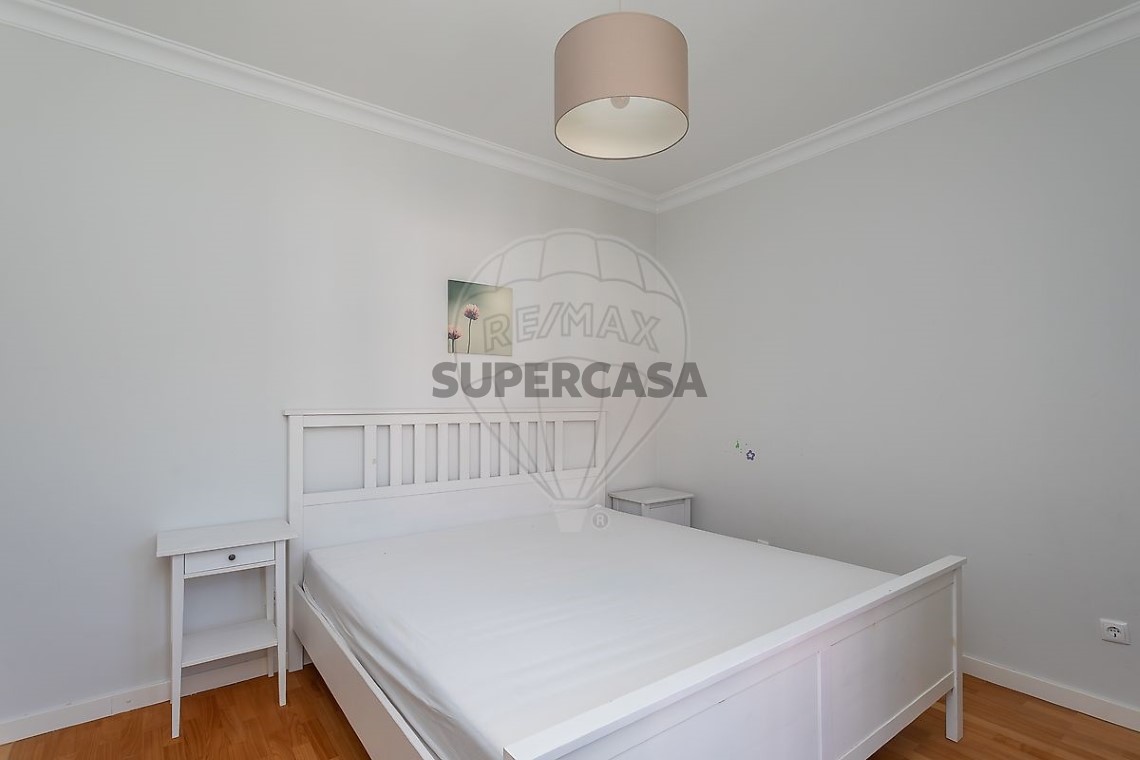 Appartement 4 kamers voor huren Op S.Maria e S.Miguel, S.Martinho, S.Pedro Penaferrim