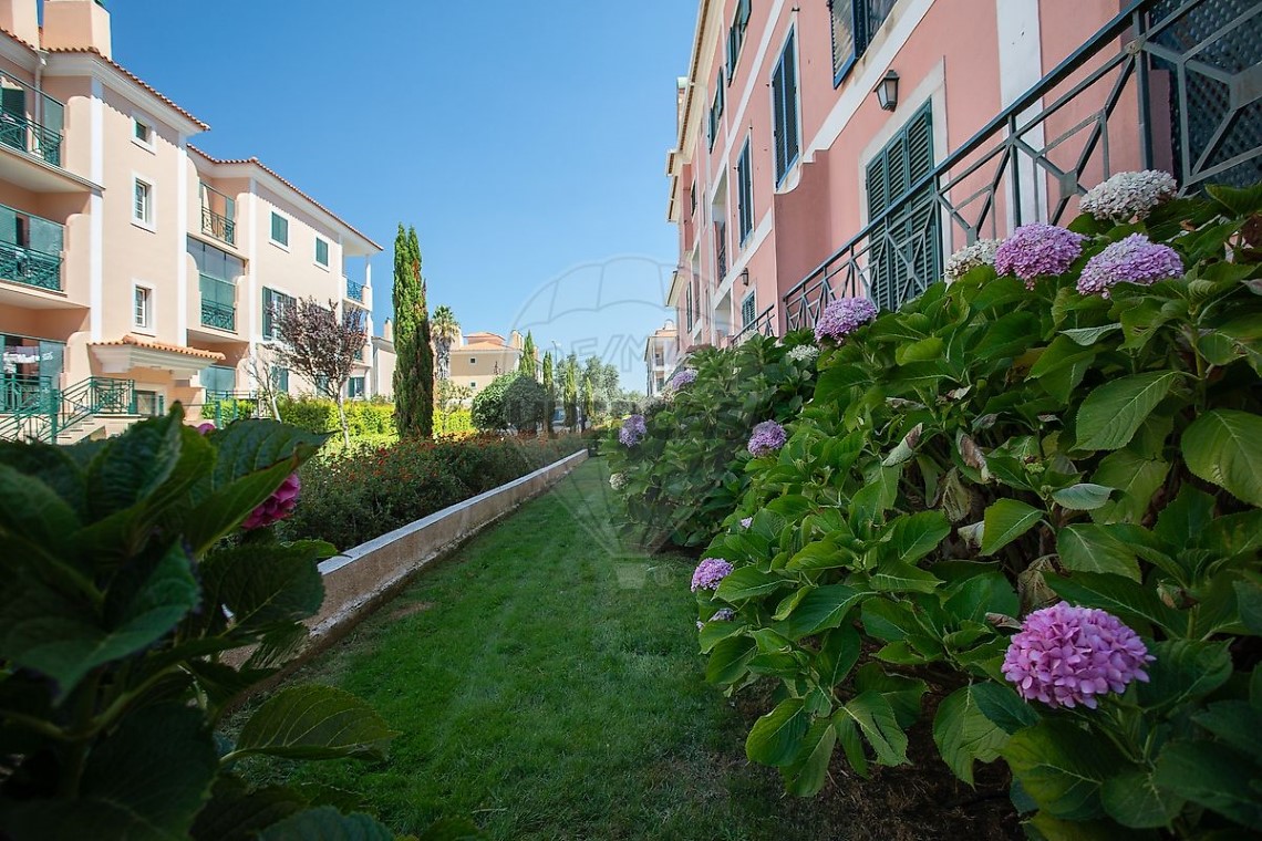 Appartement 4 kamers voor huren Op S.Maria e S.Miguel, S.Martinho, S.Pedro Penaferrim