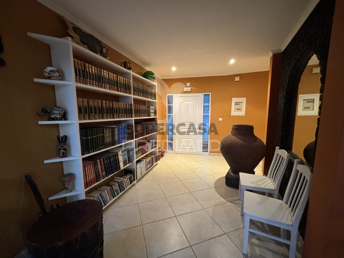 Huis 4 kamers verkoop Op Urzelina (São Mateus)