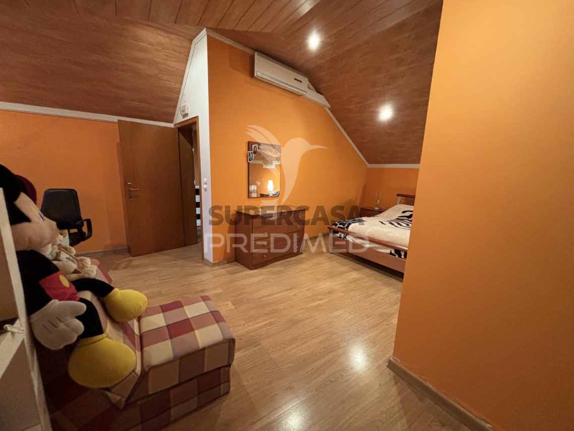 Huis 4 kamers verkoop Op Urzelina (São Mateus)