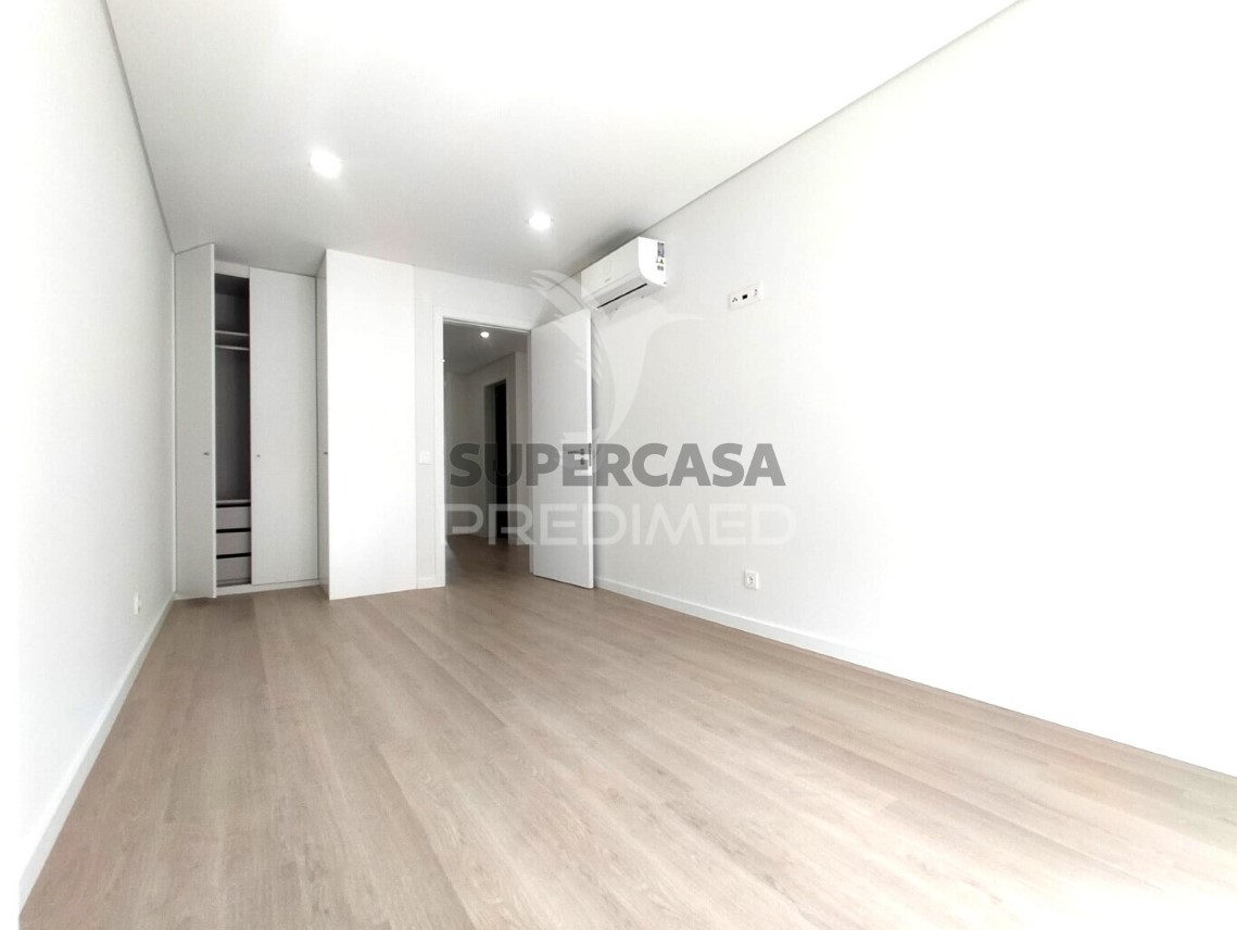 Apartment 3 Zimmer verkaufen auf Águas Livres