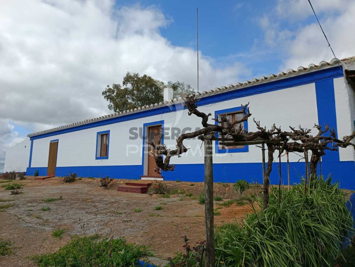 Corps de ferme de l'Alentejo 4 Chambres vendre au Serpa (Salvador e Santa Maria)
