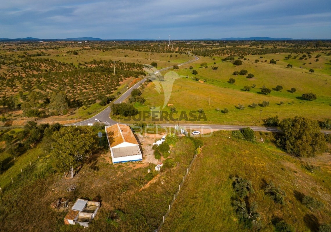Corps de ferme de l'Alentejo 4 Chambres vendre au Serpa (Salvador e Santa Maria)