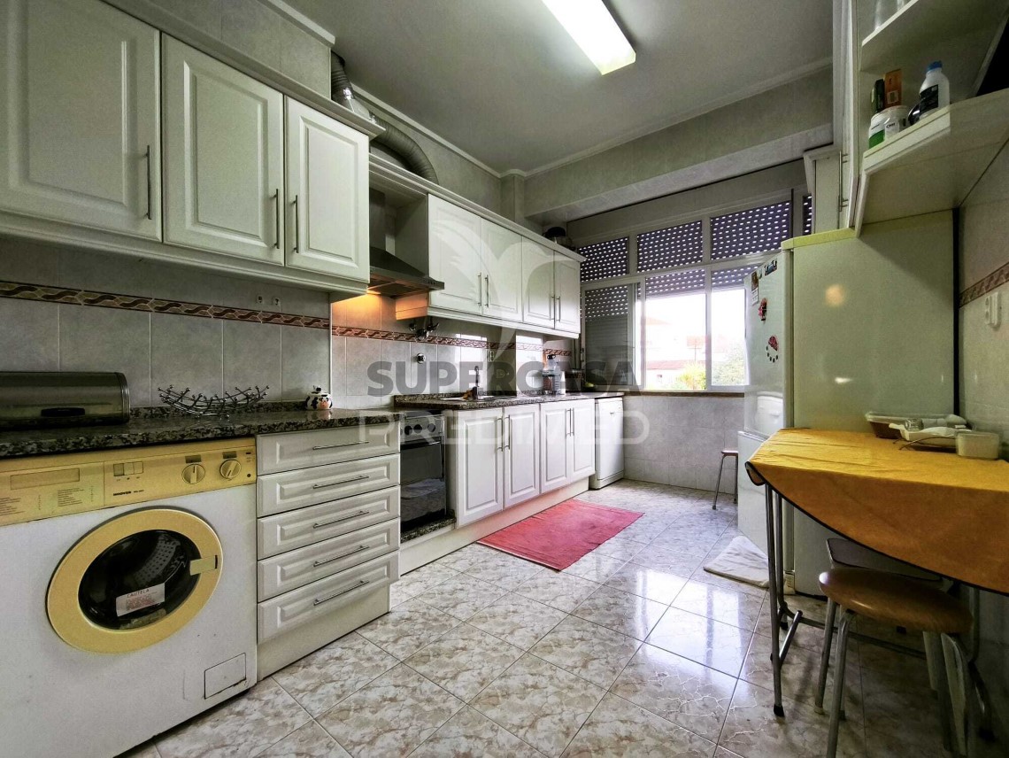 Apartment 2 Zimmer verkaufen auf Águas Livres