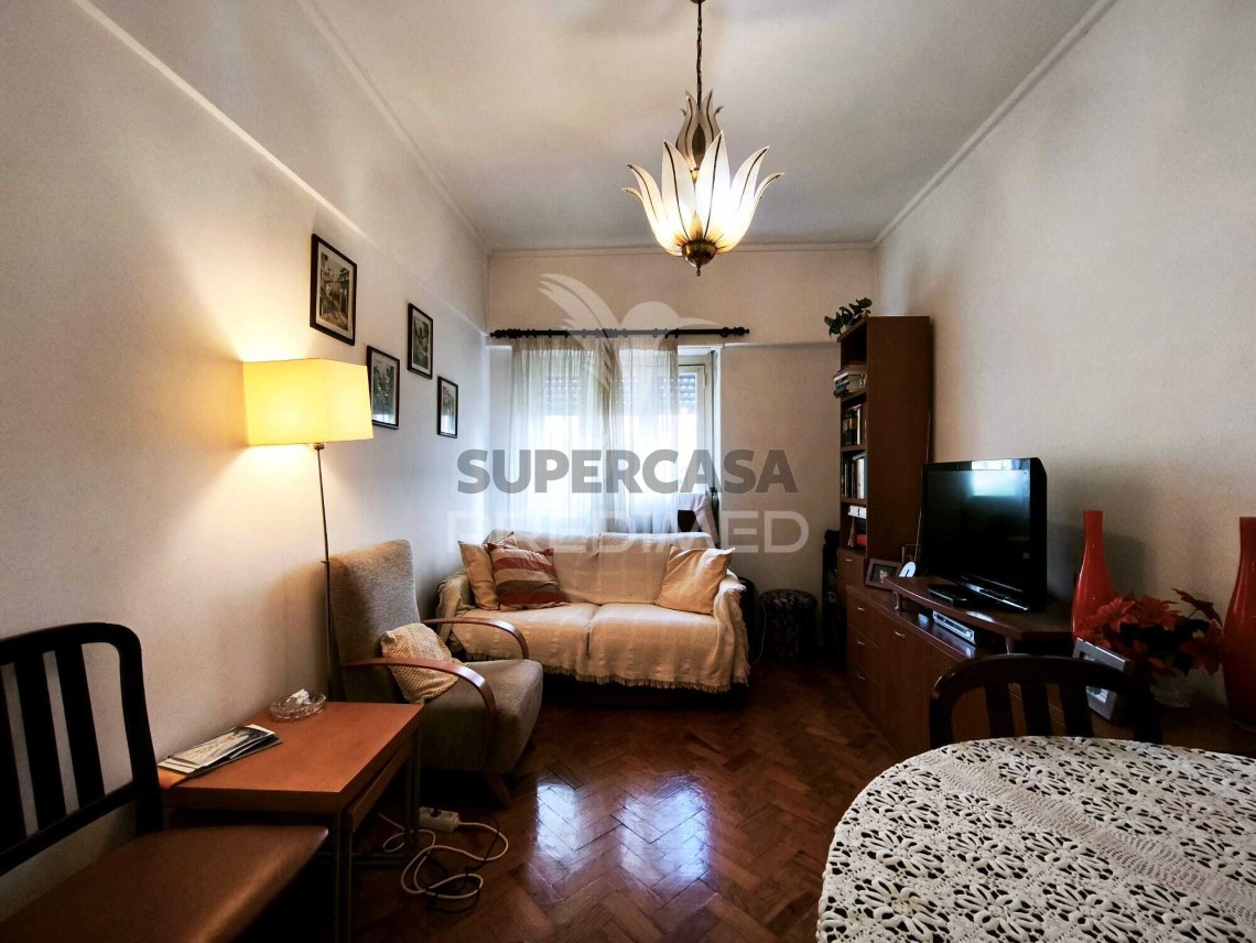 Apartment 2 Zimmer verkaufen auf Águas Livres