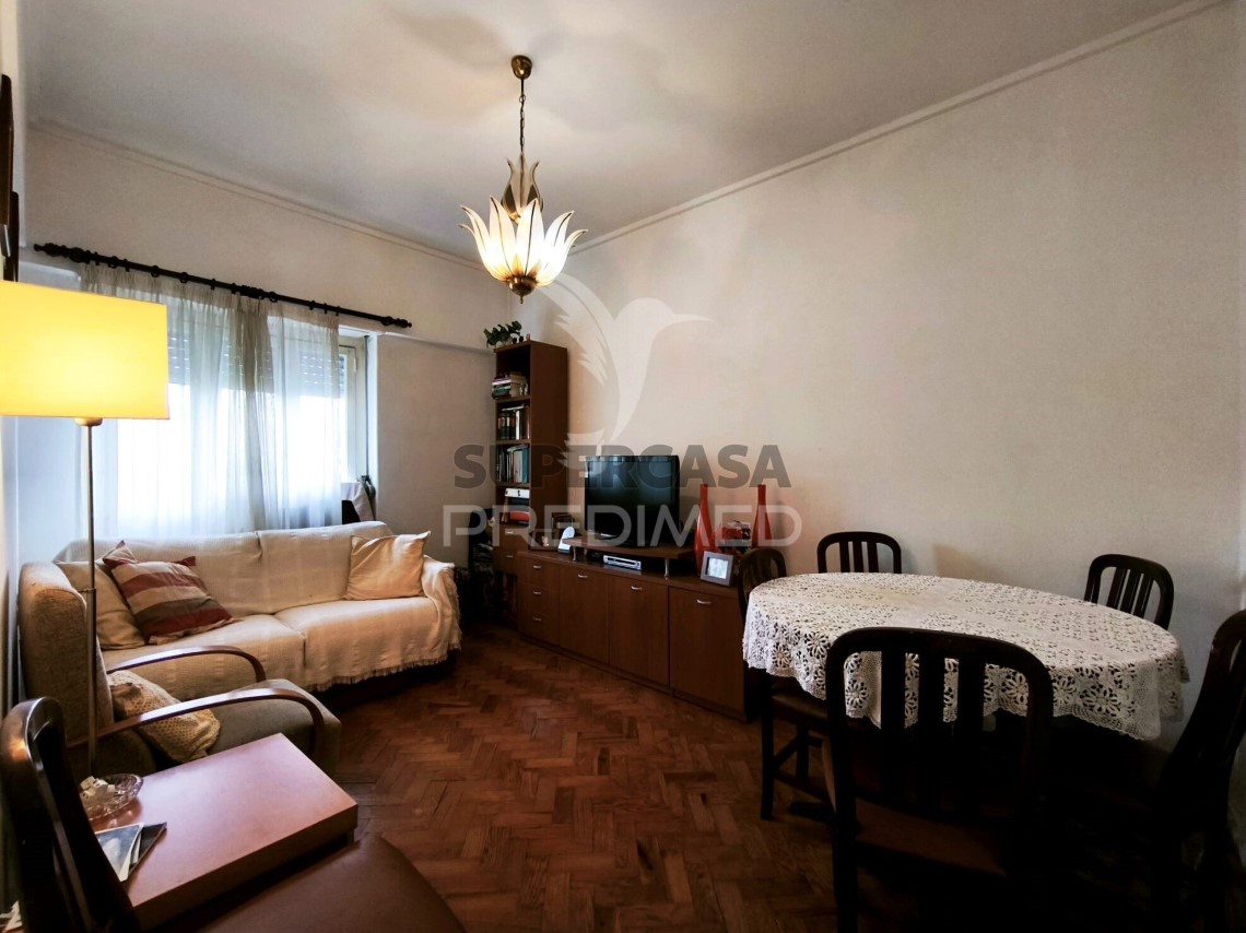 Apartment 2 Zimmer verkaufen auf Águas Livres
