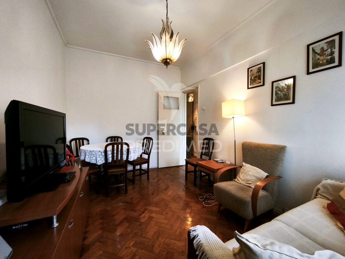 Apartment 2 Zimmer verkaufen auf Águas Livres