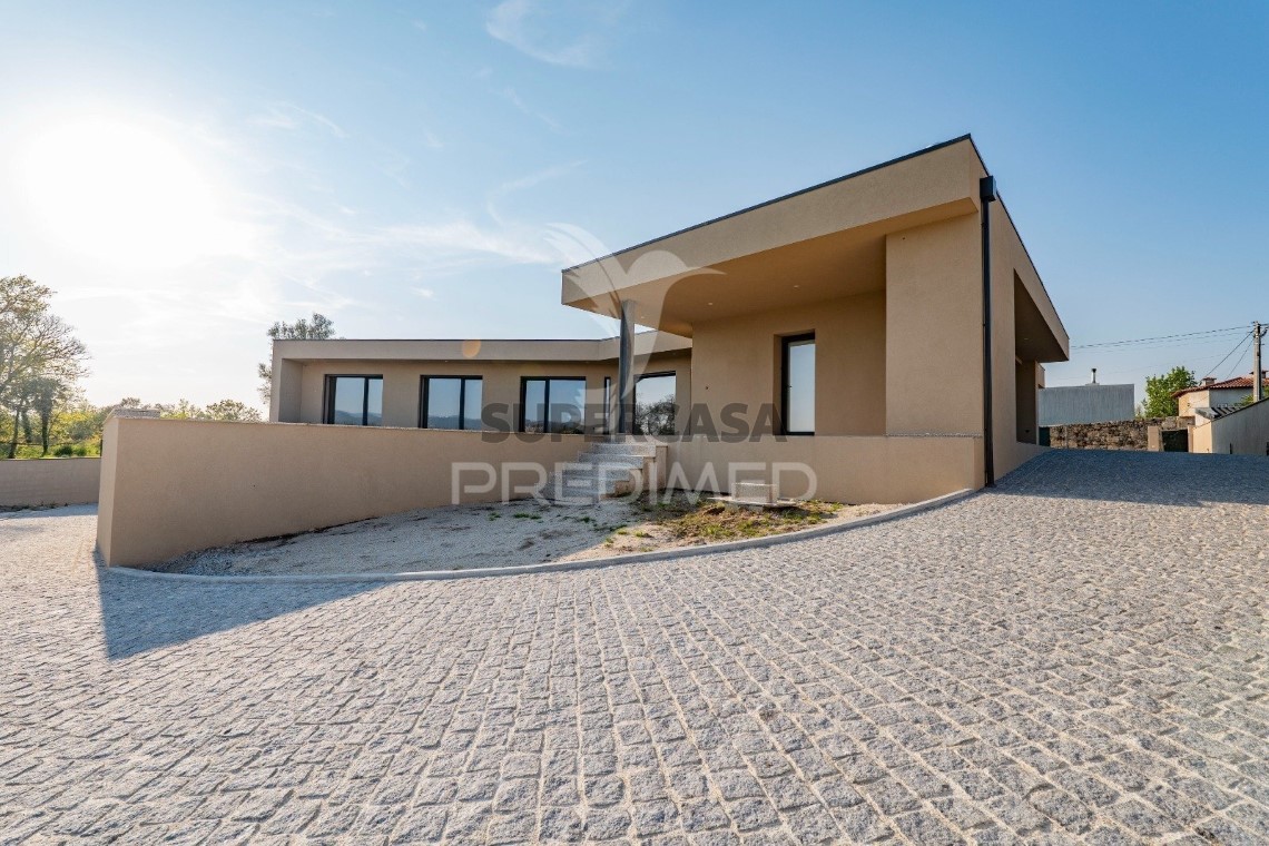 Huis 3 kamers verkoop Op Lago