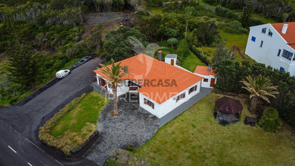 Huis 3 kamers verkoop Op Urzelina (São Mateus)