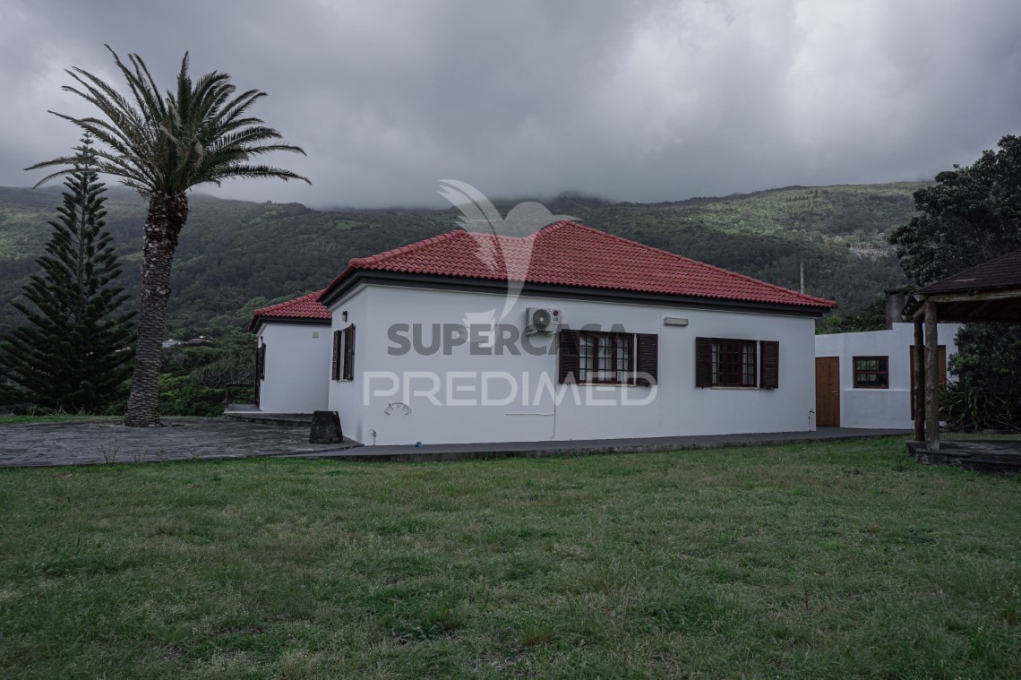 Huis 3 kamers verkoop Op Urzelina (São Mateus)