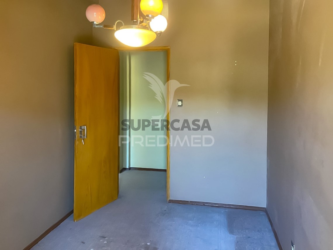 Apartment 2 Zimmer verkaufen auf Massamá e Monte Abraão