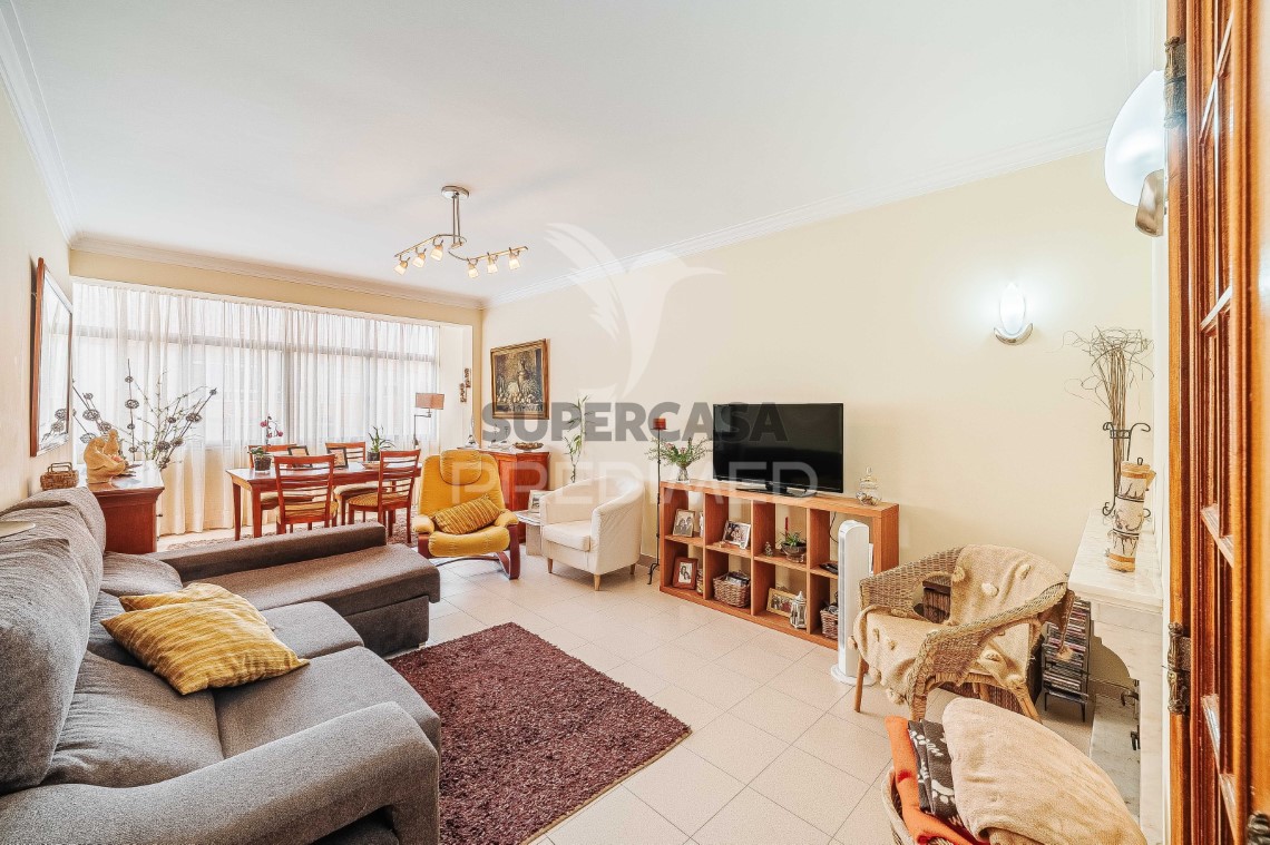 Apartment 3 Zimmer verkaufen auf Massamá e Monte Abraão