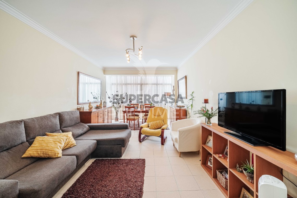 Apartment 3 Zimmer verkaufen auf Massamá e Monte Abraão