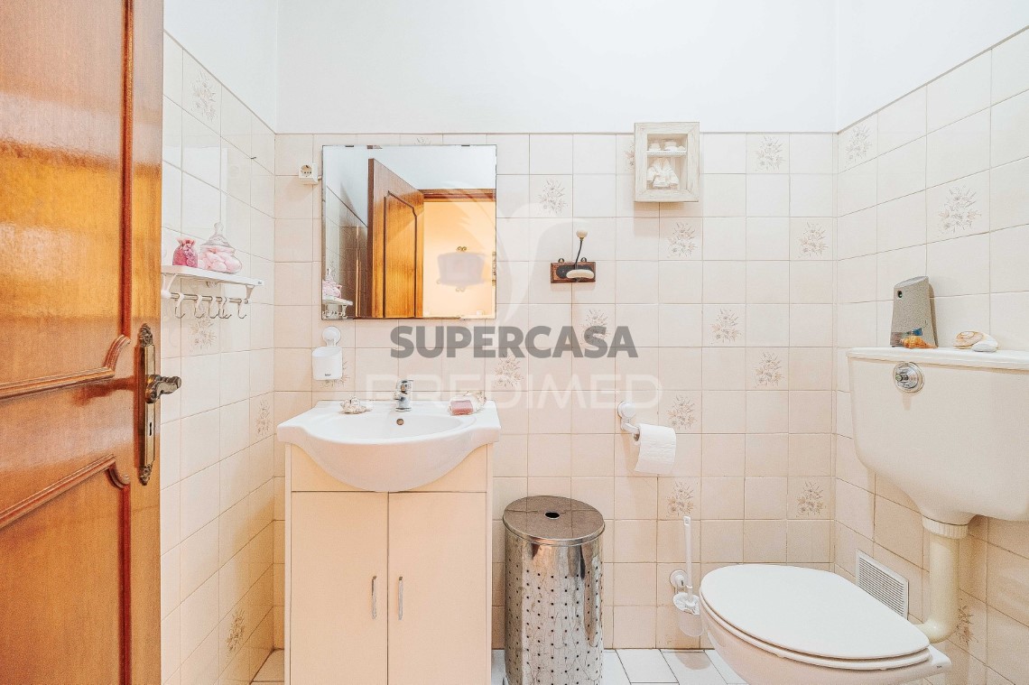 Apartment 3 Zimmer verkaufen auf Massamá e Monte Abraão