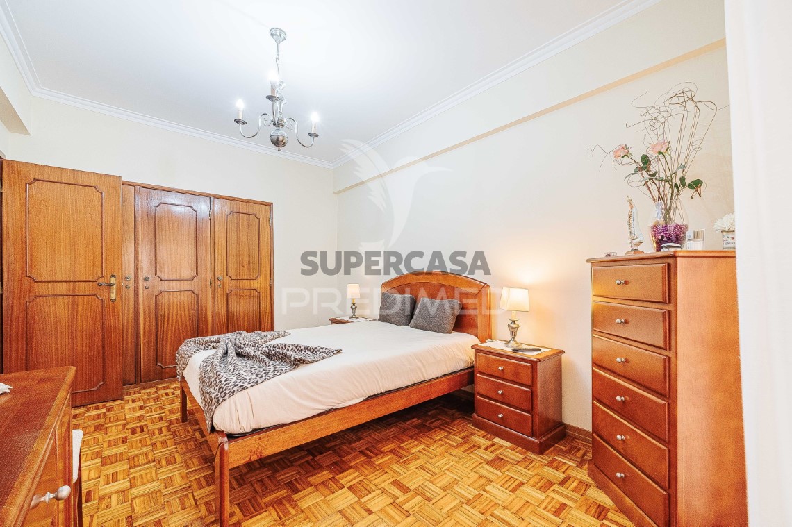 Apartment 3 Zimmer verkaufen auf Massamá e Monte Abraão