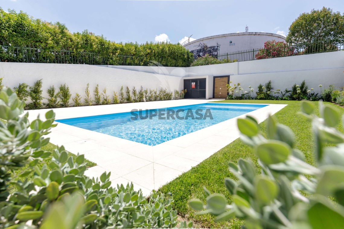 Apartment 2 Zimmer verkaufen auf Santa Iria de Azoia, São João da Talha e Bobadela