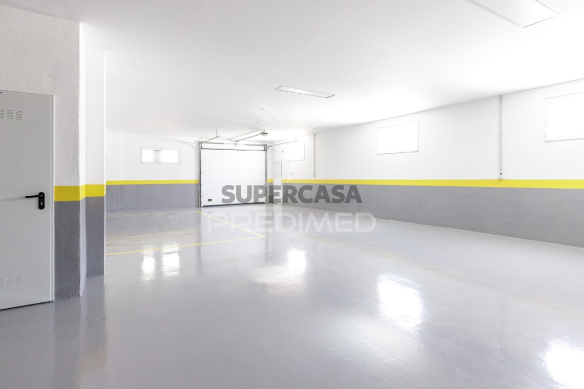 Apartment 2 Zimmer verkaufen auf Santa Iria de Azoia, São João da Talha e Bobadela