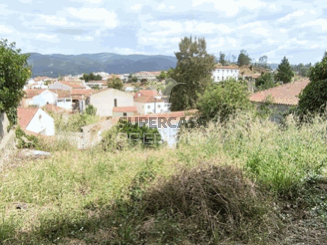Casa 4 habitaciones en venta en Miranda do Corvo