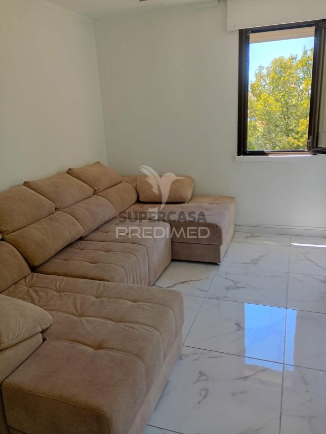 Apartment 3 Zimmer verkaufen auf Massamá e Monte Abraão