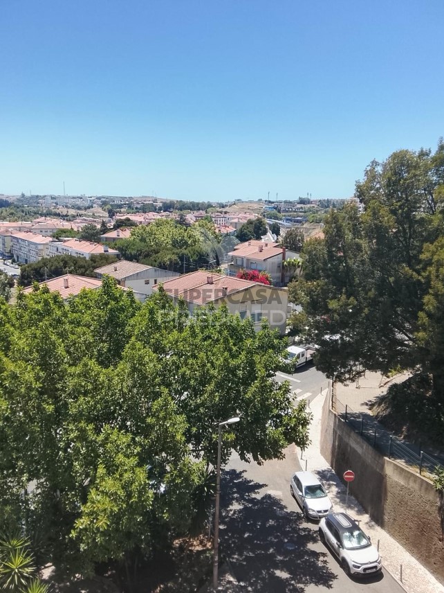 Apartment 3 Zimmer verkaufen auf Massamá e Monte Abraão