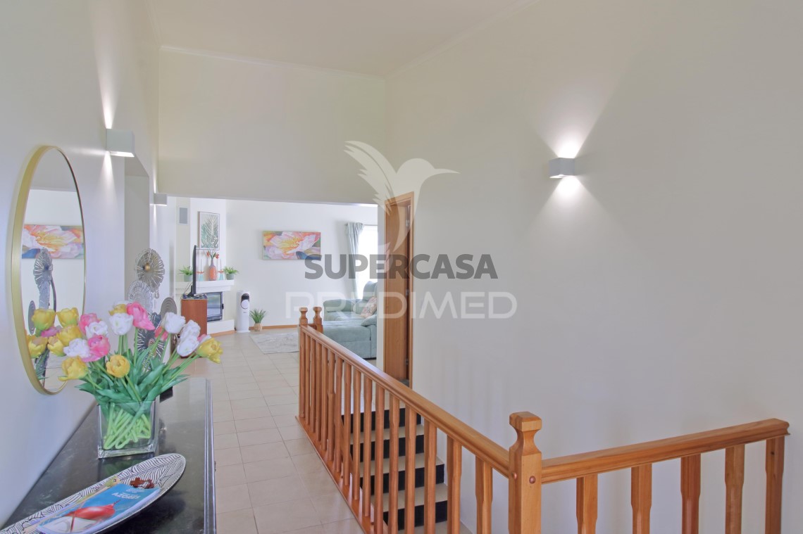 Haus 5 Zimmer verkaufen auf Feteira