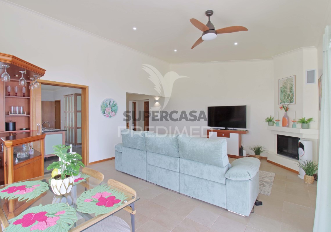 Haus 5 Zimmer verkaufen auf Feteira